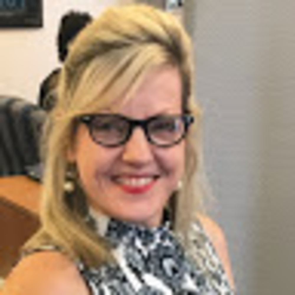 Meet your Posher, Amy